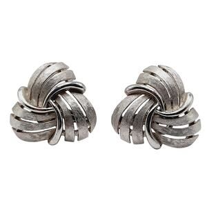 Vintage Crown Trifari Rhodium Plated Knot Clip Earrings 7/8 Inch Signed